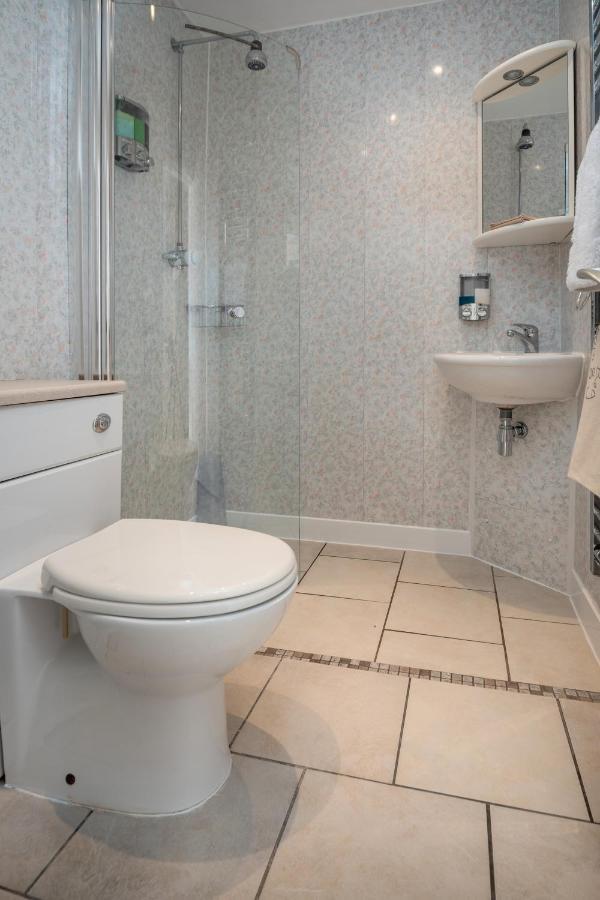 Estuary Lodge Motel B&B Talsarnau Экстерьер фото