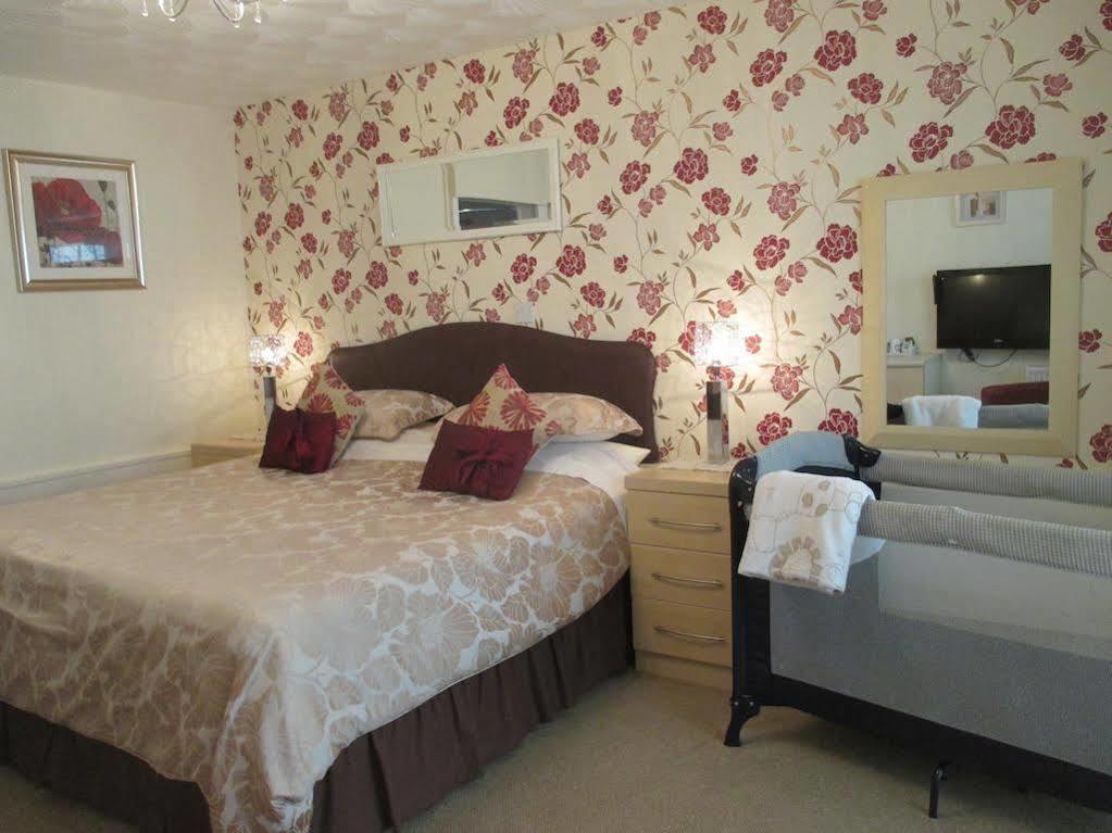 Estuary Lodge Motel B&B Talsarnau Экстерьер фото