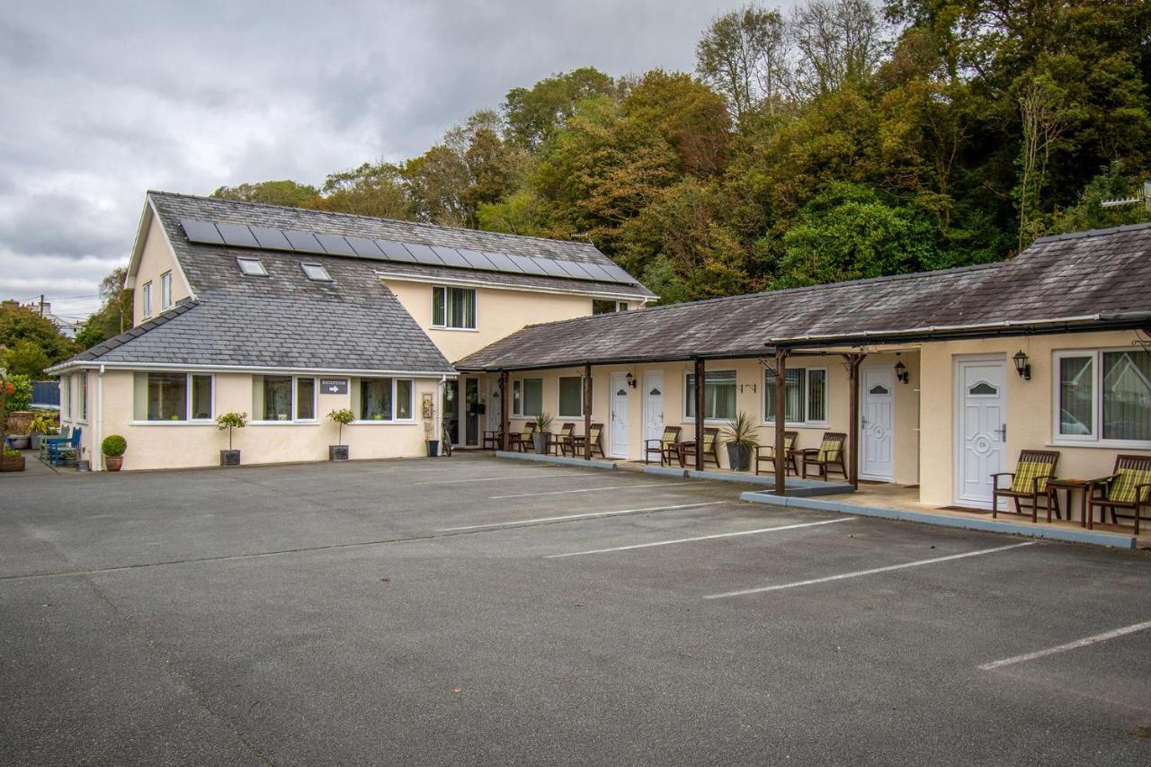 Estuary Lodge Motel B&B Talsarnau Экстерьер фото